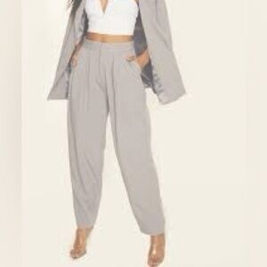 🔥VTG KRIZIA,Moods Soft Gabardine Pleated High-Waisted,Tapered-Leg Pant,Size 12